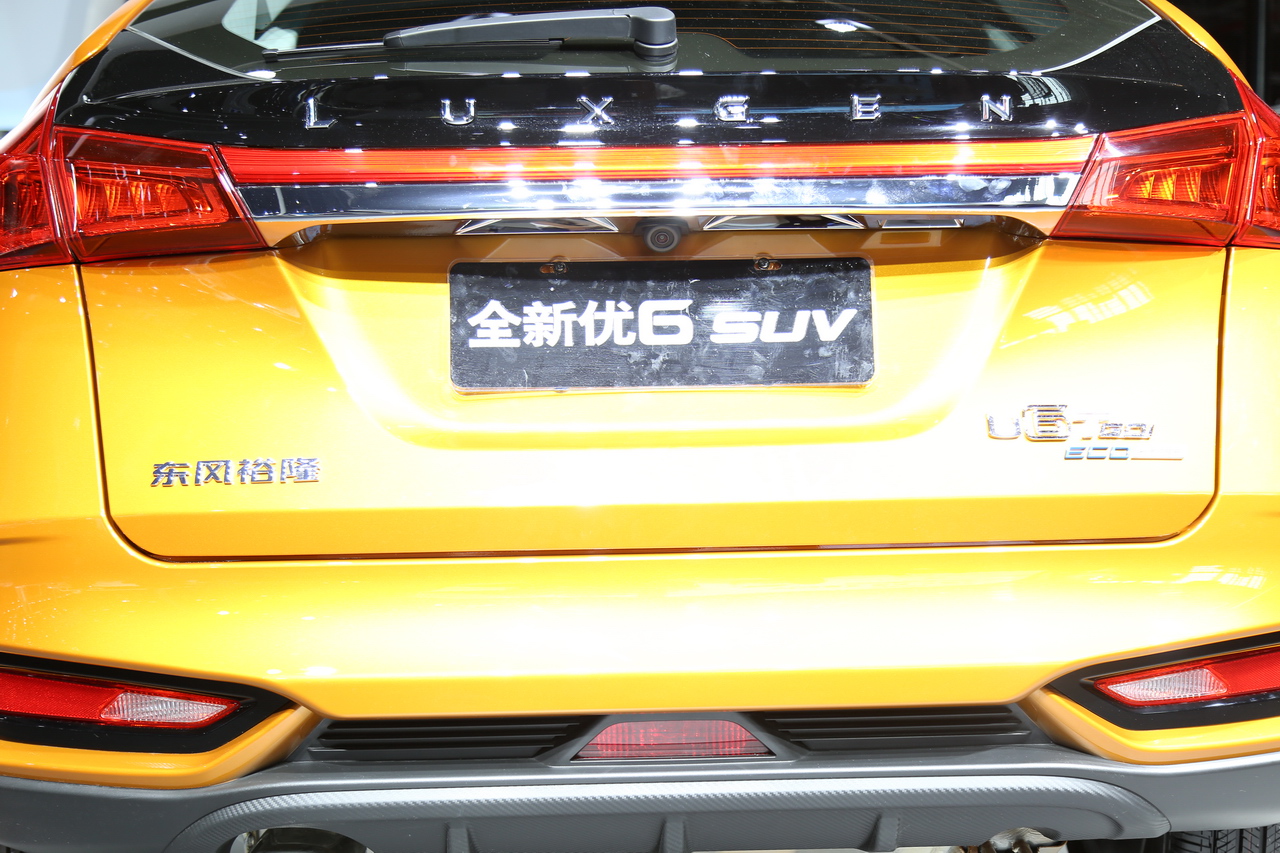 优6 SUV