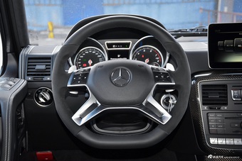 2017款奔驰G级4.0T自动G500 4x4限量版