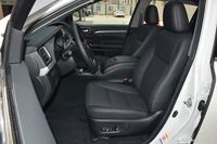 2018款汉兰达2.0T自动四驱至尊版7座