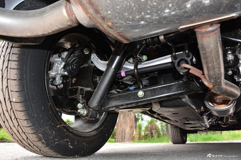 2017款科雷嘉2.0L自动四驱尊贵版