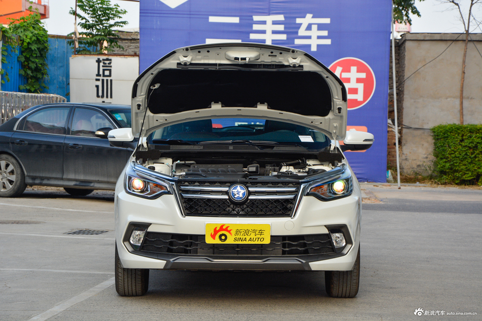2018款启辰T70 2.0L自动睿享版