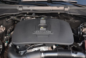 2017款捷豹XFL 2.0T自动200PS精英版