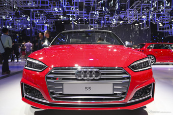 奥迪S5图片