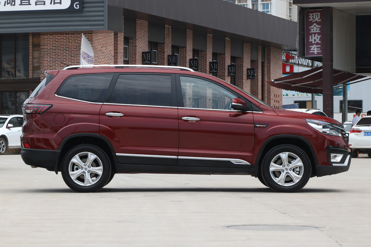 2017款比速T5 1.5T手动尊贵型