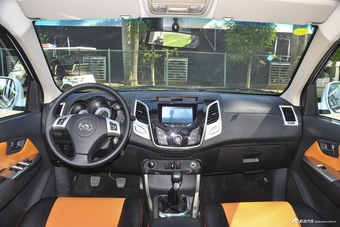 2015款黄海N1S 2.8T手动柴油四驱运动版图片