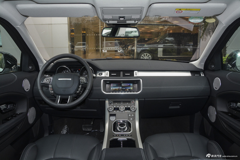 2018款揽胜极光2.0T自动智锐版240PS