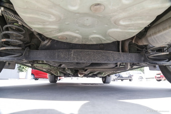 2014款YARiS L 致炫1.5L自动锐动版