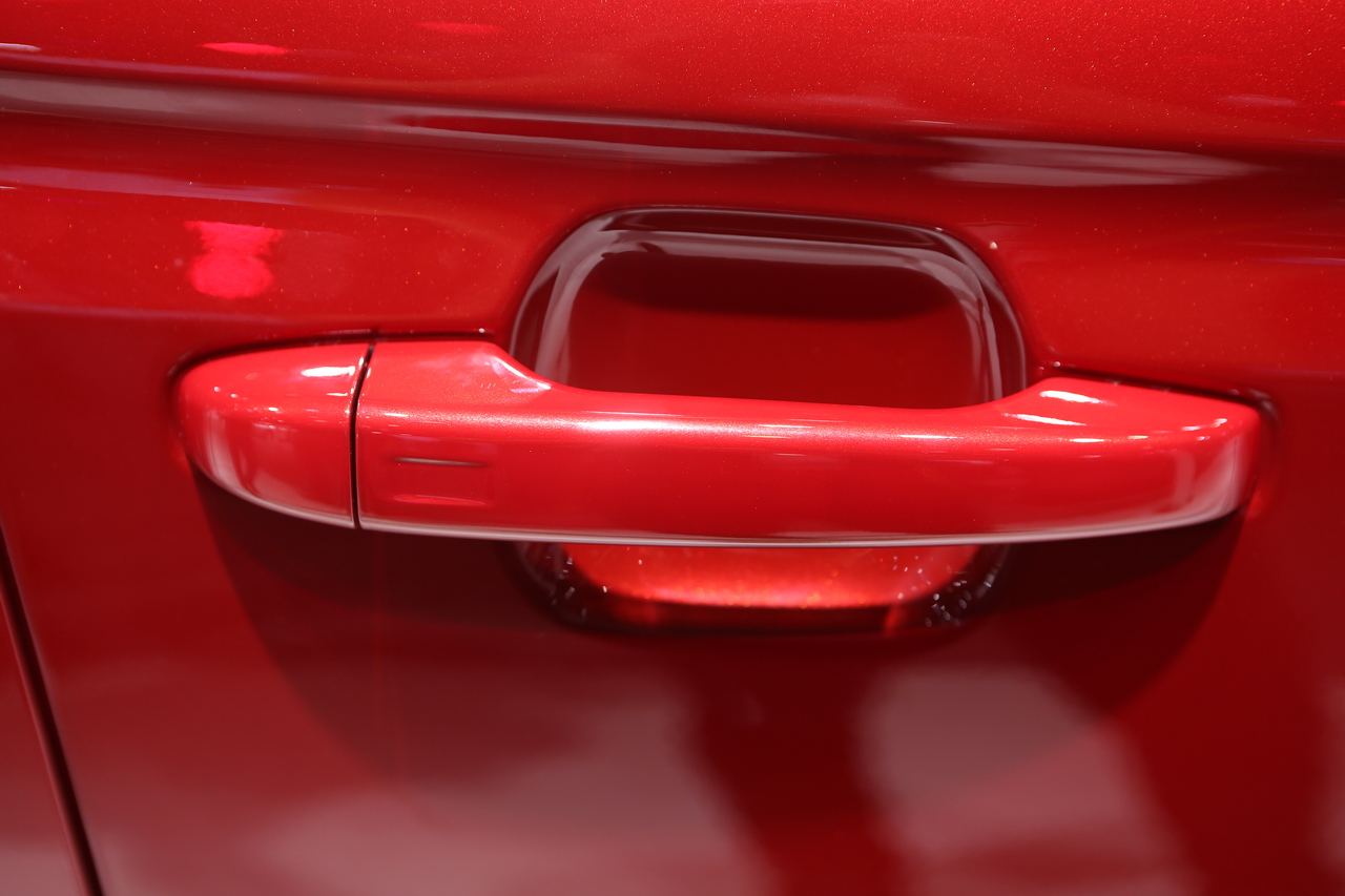 吉利博越至尊型