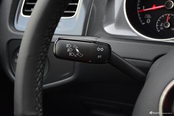 2018款高尔夫1.2T 180TSI自动舒适型