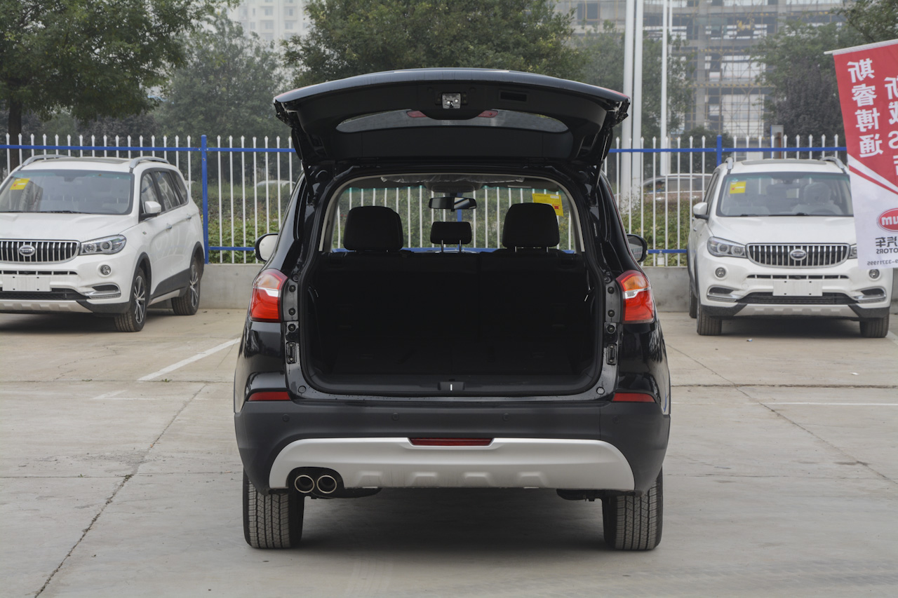 2017款斯威X7 1.5T自动智享型