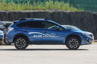 2016款斯巴鲁XV 2.0i 豪华导航版