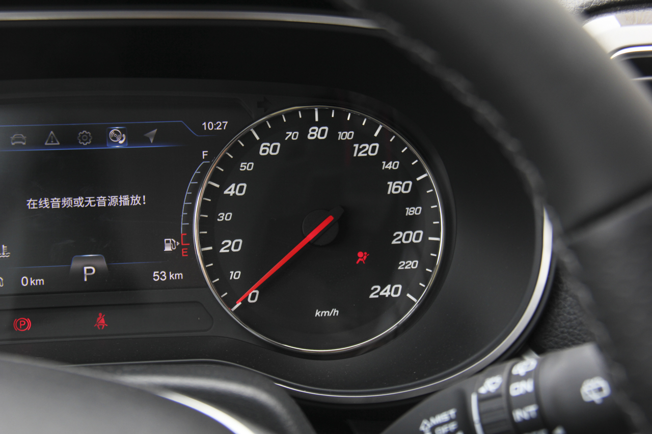 2018款森雅R9 1.2T自动尊贵智悦型