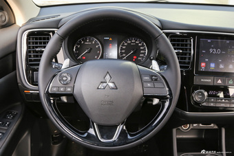 2016款欧蓝德2.4L自动四驱尊贵版7座