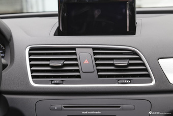 2016款奥迪Q3 2.0T自动35TFSI典藏版quattro进享型