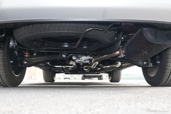 2016款欧蓝德2.4L自动四驱尊贵版7座