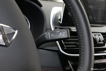 2018款宝沃BX6 2.0T自动28T 四驱GT至酷型