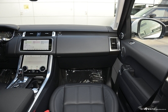 2019款揽胜运动版3.0自动V6特别版 