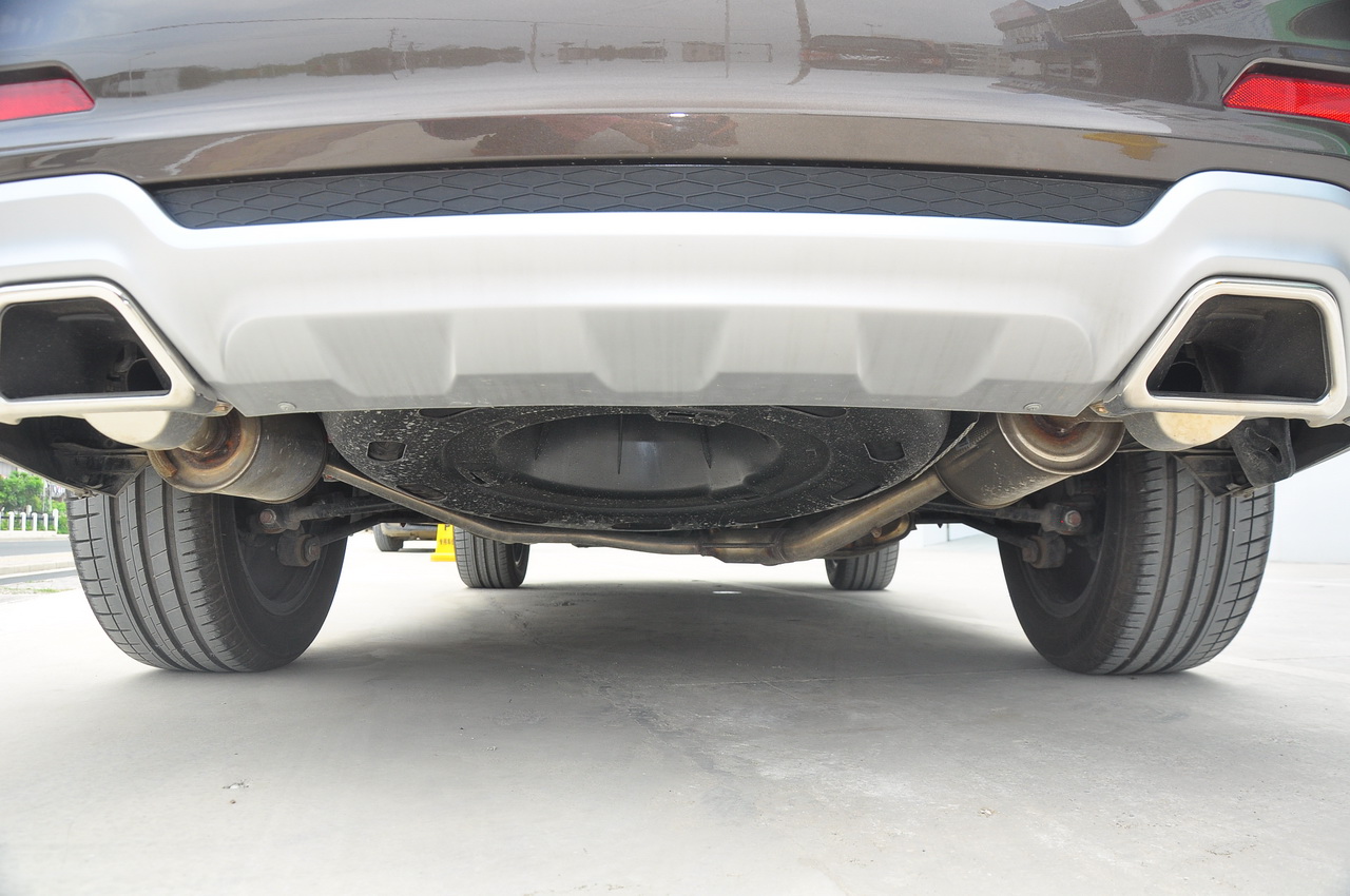 2017款比亚迪S7 2.0T自动尊贵型