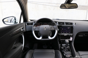 2018款DS 6 1.6T自动30THP尊贵型