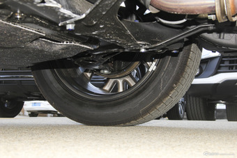 2018款欧蓝德2.0L自动两驱荣耀版5座