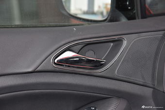 2017款比亚迪元1.5L手动酷炫互联型