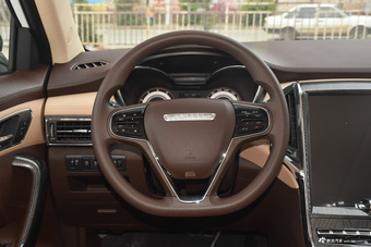 2018款猎豹CS9 1.5T CVT劲朗型