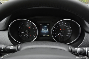 2017款哈弗H6 Coupe 2.0T自动两驱都市型蓝标