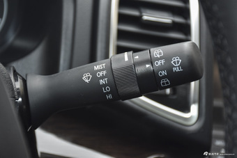 2016款幻速S6 1.5T 手动领先型