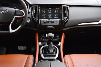 2018款北汽幻速H5 1.3T CVT豪华型