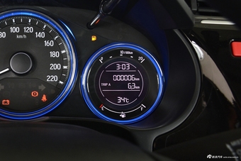 2017款锋范 1.5L自动精英版