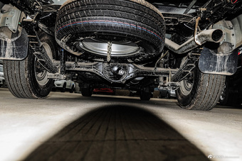 2016款 拓陆者 2.8T E5 柴油两驱精英版ISF2.8