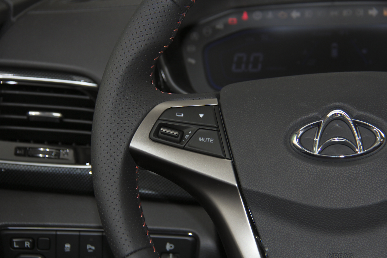 2017款长安欧尚A800 1.5T手动豪享型