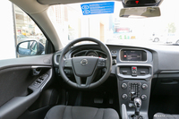 2018款沃尔沃V40 1.5T自动T3 智尚版