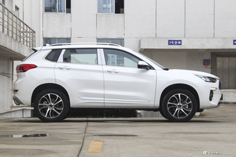 2018款哈弗H6 Coupe 1.5T自动两驱超豪型红标
