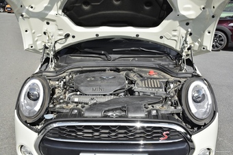 2016款MINI 2.0T自动 COOPER S图片