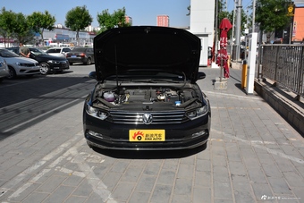 2018款一汽大众迈腾 280TSI DSG 领先型