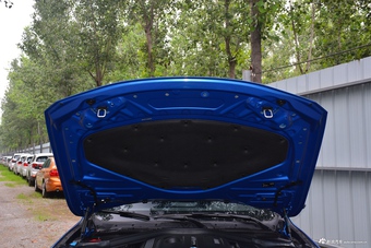 2017款宝马4系2.0T自动425i Gran Coupe尊享型M运动套装