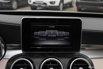 2016款奔驰C级2.0T自动C 200 L运动型