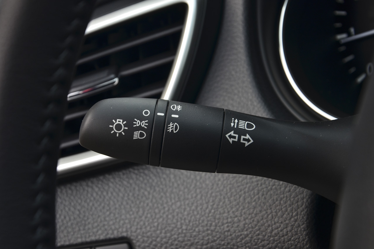 2017款逍客2.0L自动豪华版