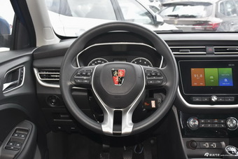 2018款荣威RX3 1.6L手动旗舰版