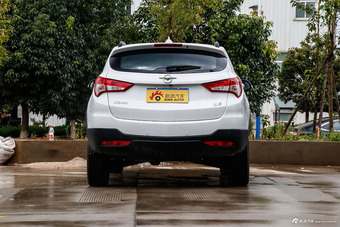 2015款海马S5 1.5T自动旗舰型