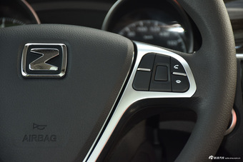 2015款众泰T600 1.5T手动尊贵型 典雅金