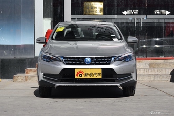 2018款启辰D60 1.6L自动智联精英版