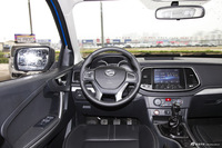 2018款领主2.5T手动柴油大双四驱超豪华型 