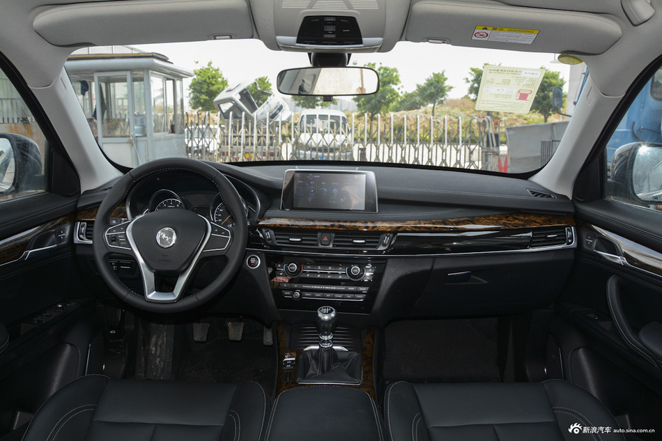 2018款汉腾X7S 1.5T 手动尊享型