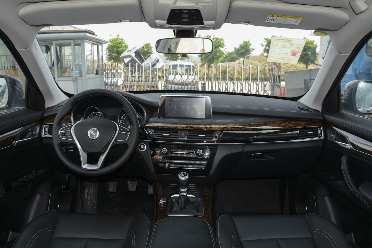 2018款汉腾X7S 1.5T 手动尊享型