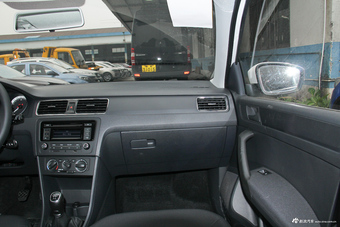 2018款明锐1.6L手动标准型