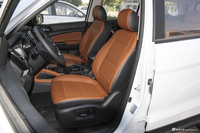 2016款长安CX70 1.6L手动运动型