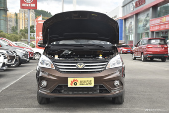 2016款北汽幻速H3F 1.5L手动尊贵型7座