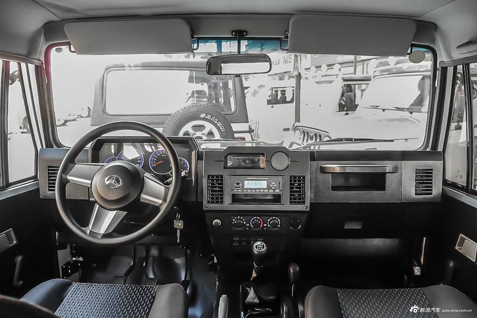 2016款战旗2.0L手动CK豪华型 国V